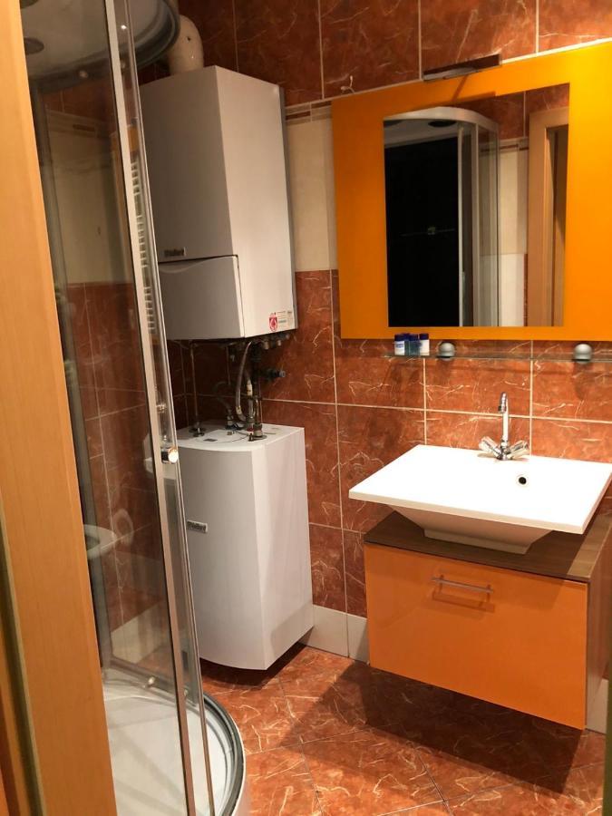 Nina Apartment Wiener Neustadt Eksteriør bilde